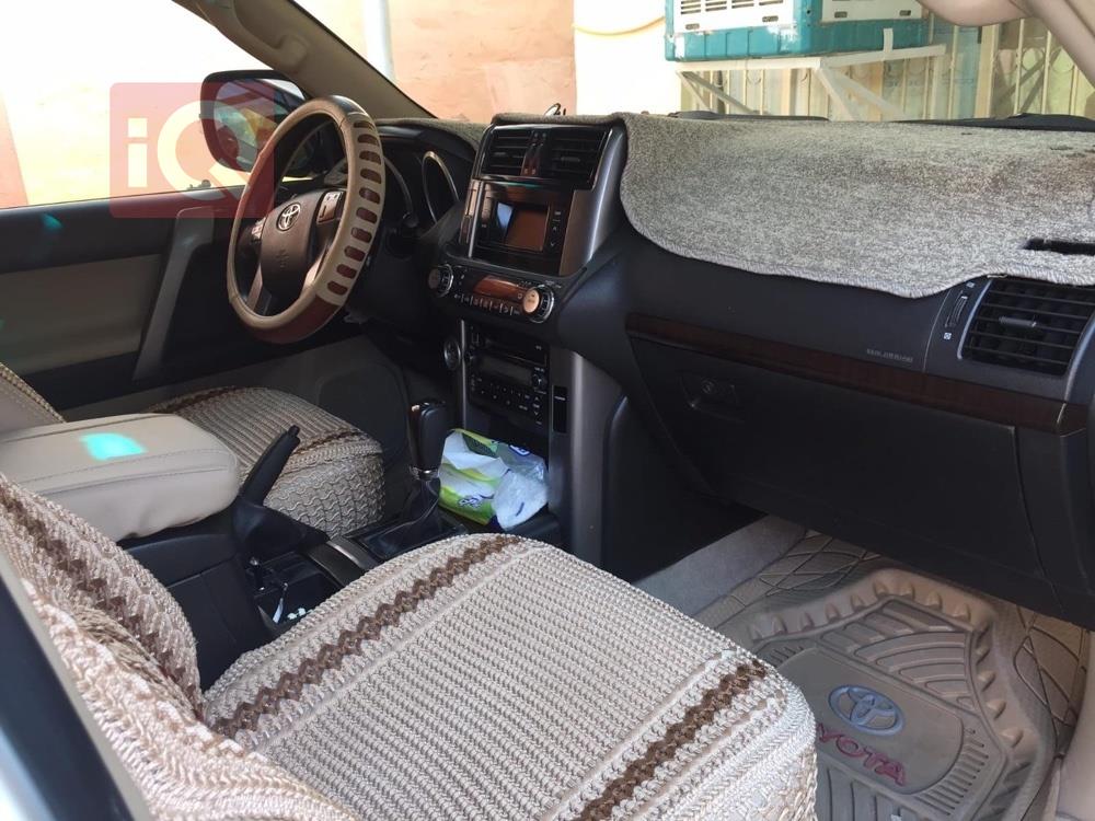 تۆیۆتا لاندكروزر پرادۆ